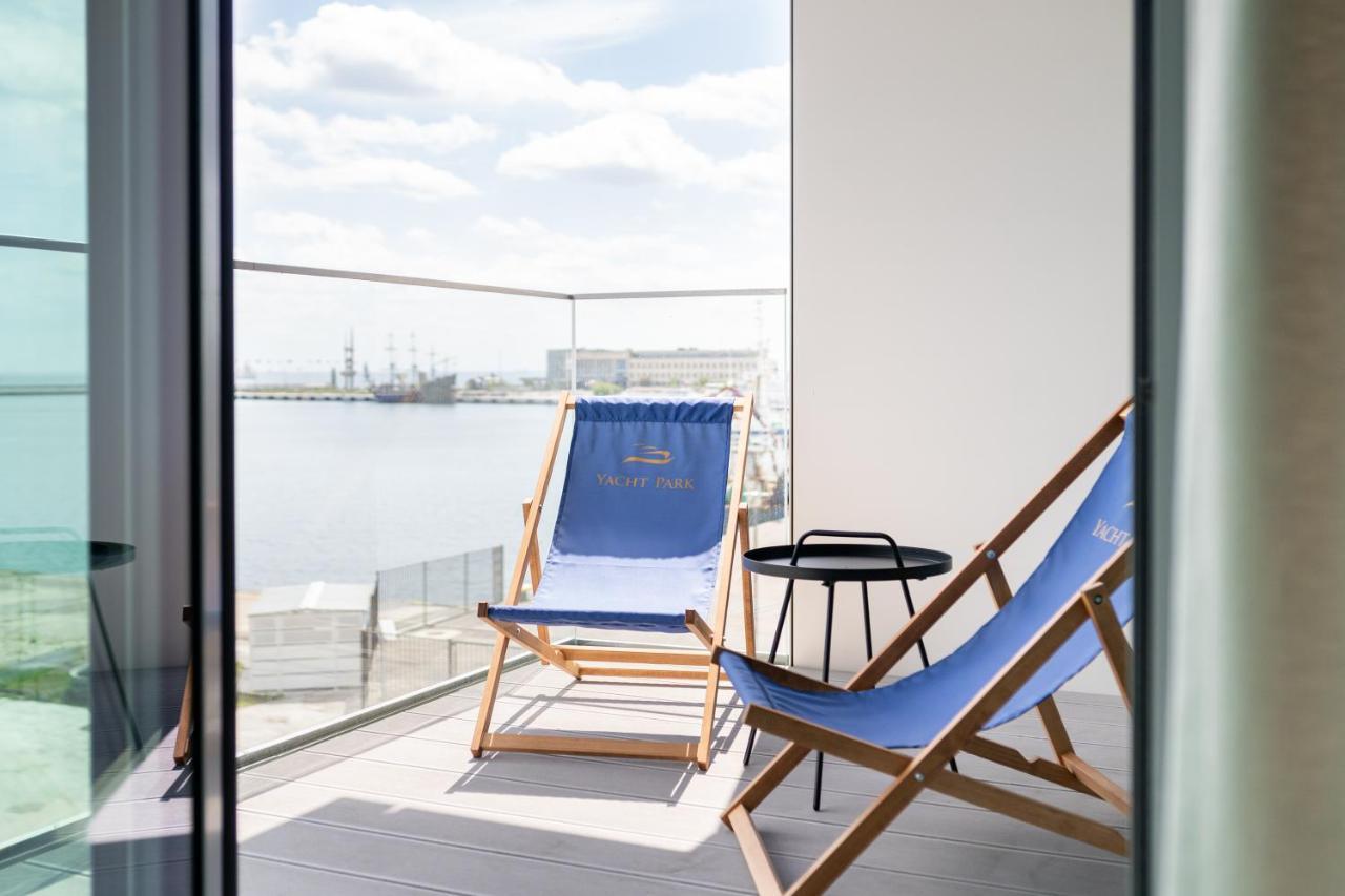 Yacht Park With Sea View By Lion Apartments Gdynia Esterno foto